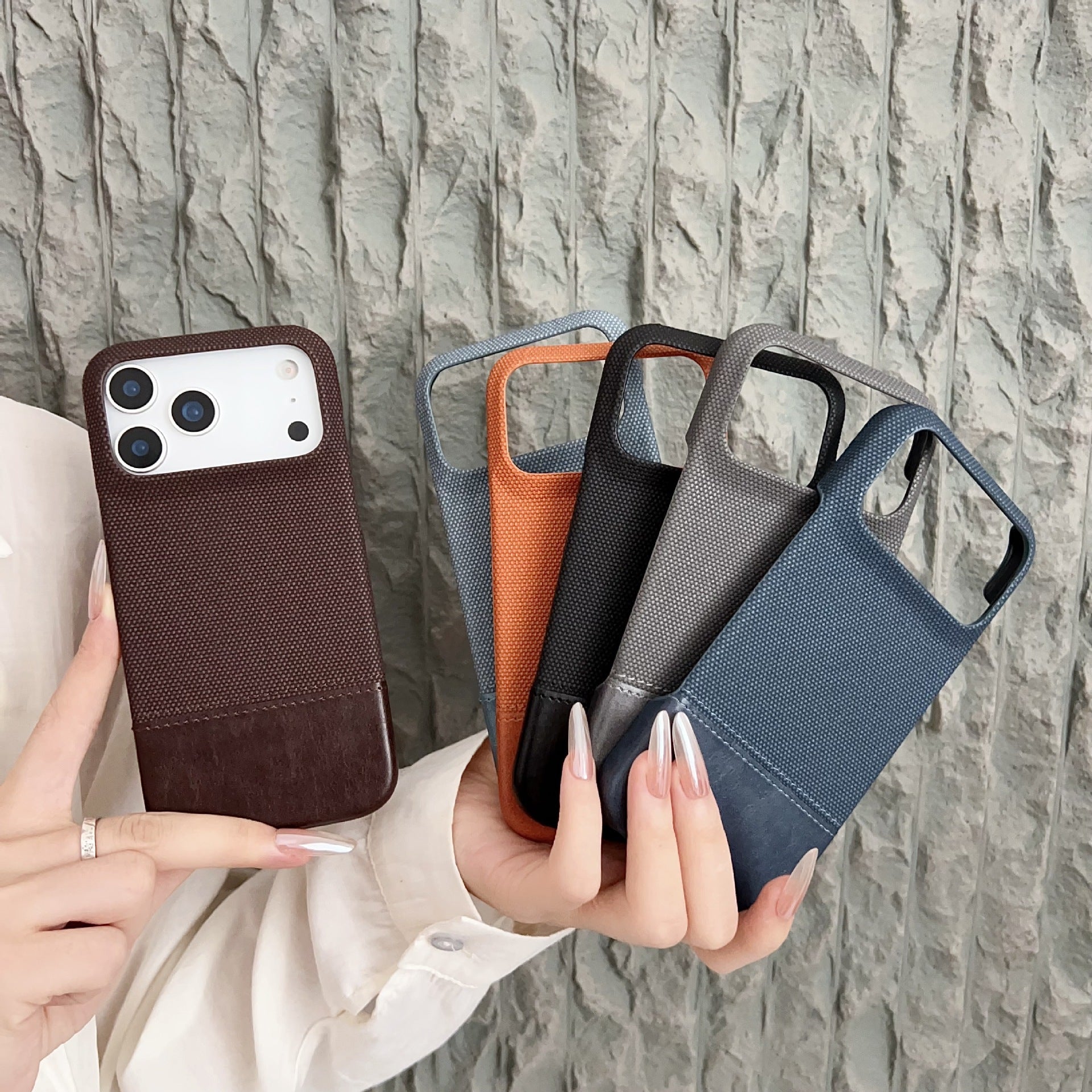 Suitable For Apple 17Promax Magnetic Phone Case Plain Leather Splicing Anti-Slip Iphone16 Half-Pack Anti-Fall Protective Cover