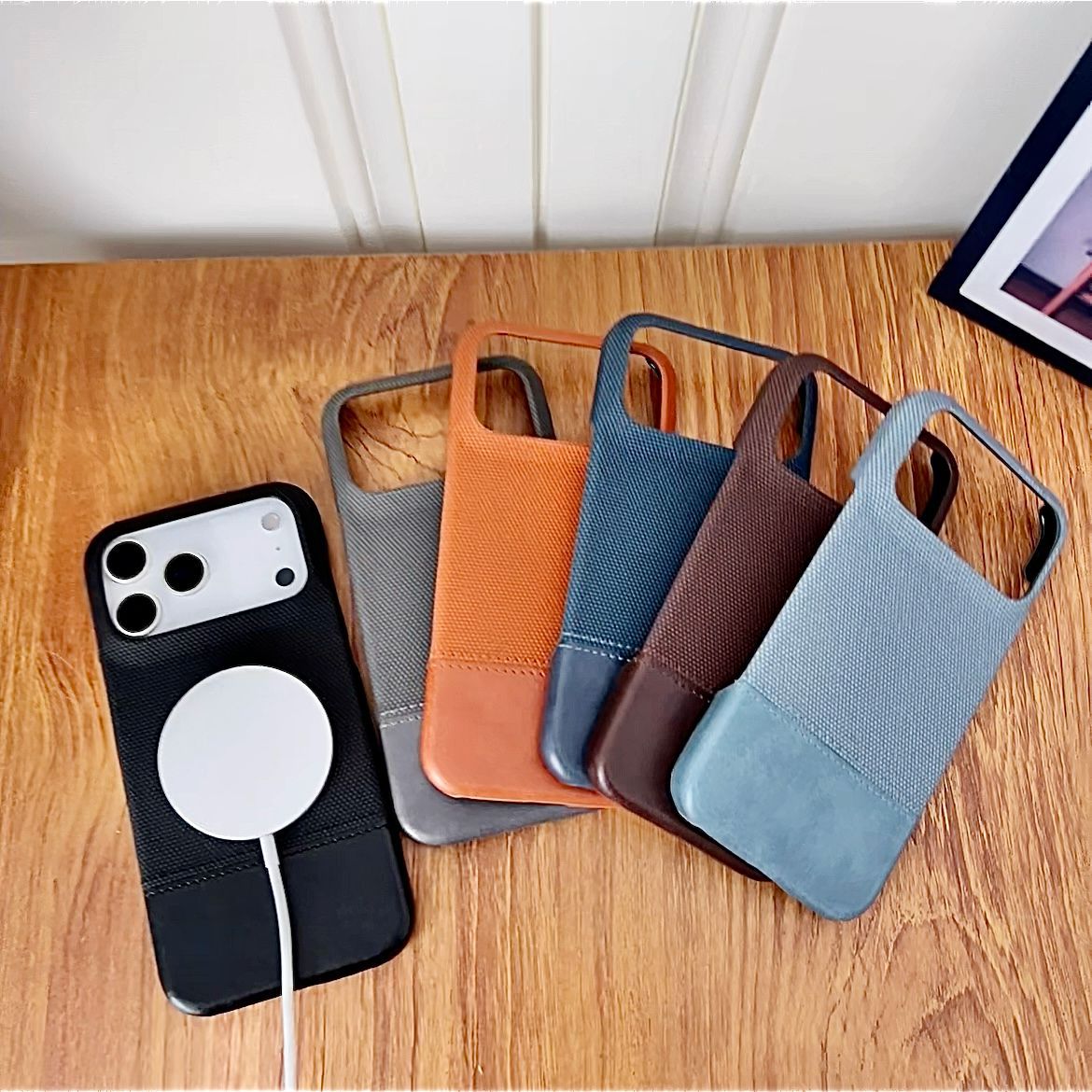 Suitable For Apple 17Promax Magnetic Phone Case Plain Leather Splicing Anti-Slip Iphone16 Half-Pack Anti-Fall Protective Cover