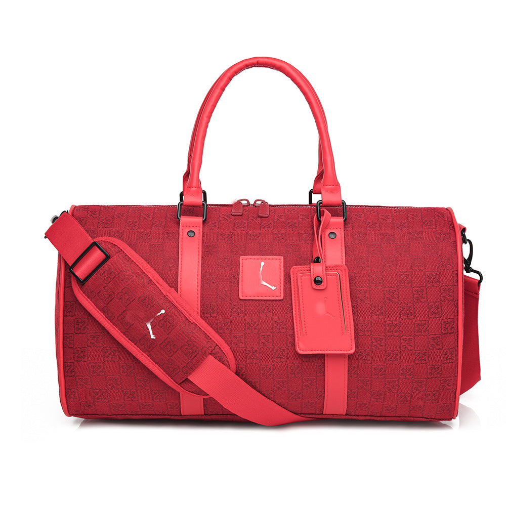 Compact and large-capacity travel bag